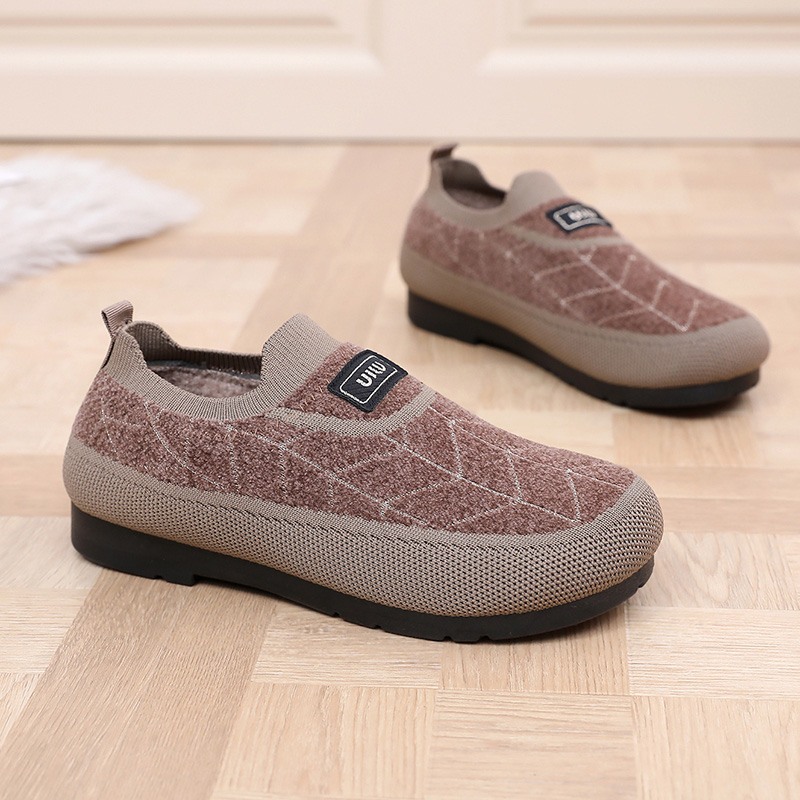 2025冬季新款老北京棉鞋女加绒加厚中老年妈妈鞋一脚蹬防滑保暖鞋