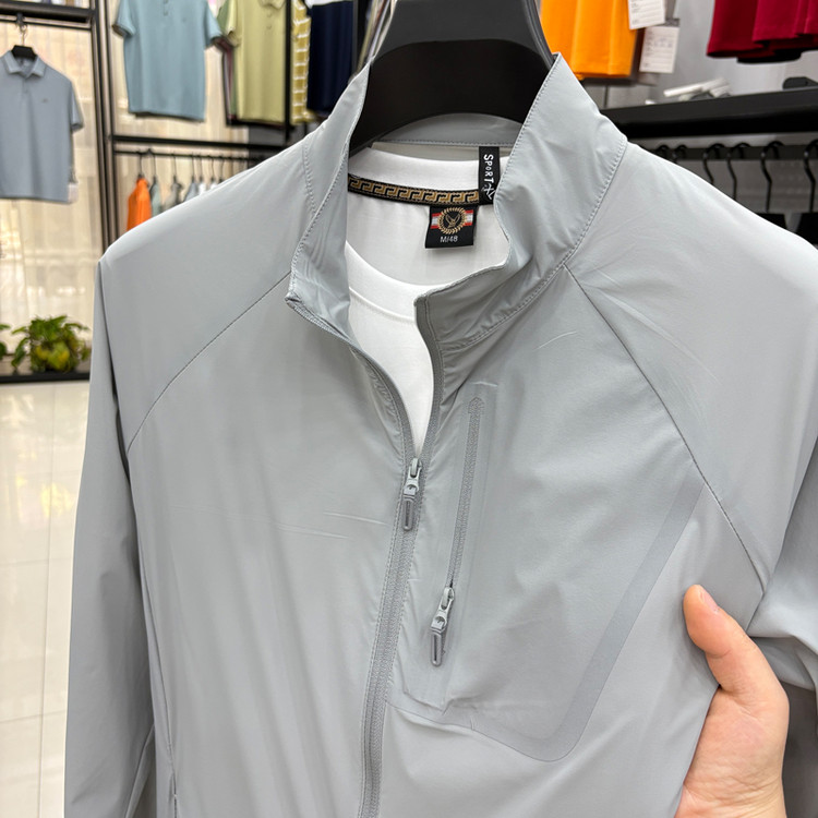 25年夏季牛奶丝防晒衣抗皱弹力透气男士压胶包边立领户外薄款外套