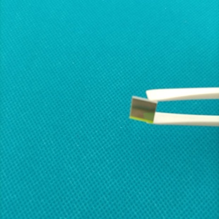 窄带滤光片 575nm BP575 10K 半带宽10nm OD5 1mm