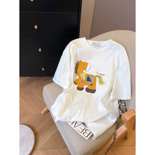 新款 T恤女2026夏季 宽松纯棉白色遮臀上衣潮 欧货印花短袖 200斤大码