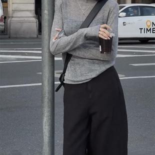 初春精纺羊毛针织衫女烟灰色卷边低圆领微透打底内搭显瘦防晒上衣