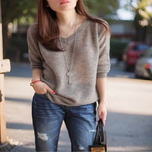 秋季 爆上衣海马毛毛衣外套头 女士镂空v领短2026新款 马海毛针织衫