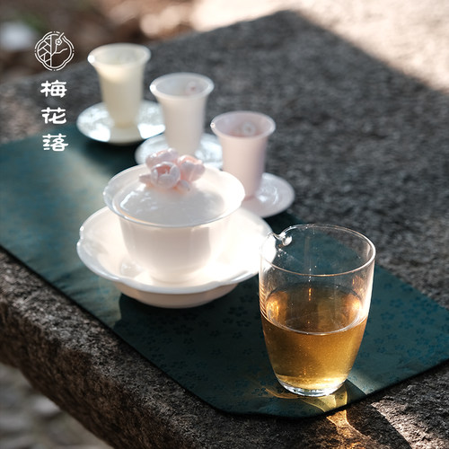 粉黛捏花茶杯梅花落陶瓷