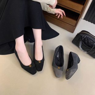 森女方头浅口一脚蹬不累脚气质坡跟瓢鞋 法式 复古风山茶花粗跟单鞋