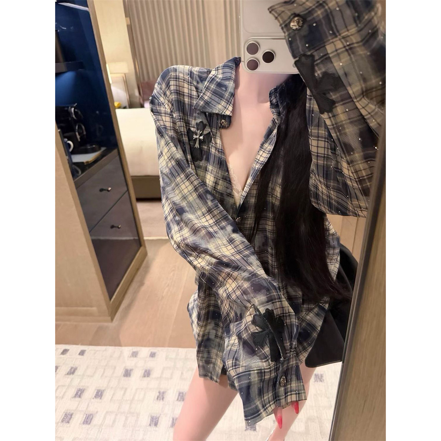 Bonheur韩系复古格子衬衫女渐变扎染满天星烫钻格纹薄十字架上衣