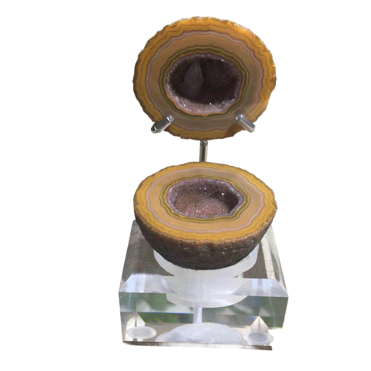 天然原矿战国红玛瑙聚宝盆摆件稀有绿拉丝方解石共生家居办公摆件