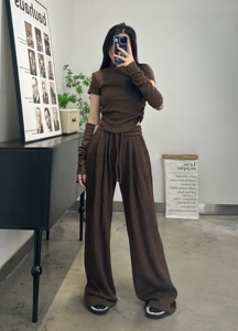 十三行2023年新款短款辣妹短袖T恤袖套羊绒阔腿长裤美式两件套装