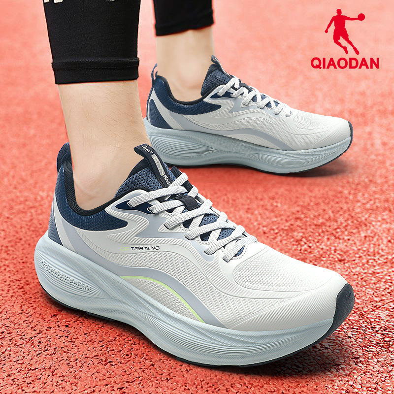 乔丹男鞋适行2.0跑步鞋轻便减震透气耐磨防滑皮面系带休闲运动鞋