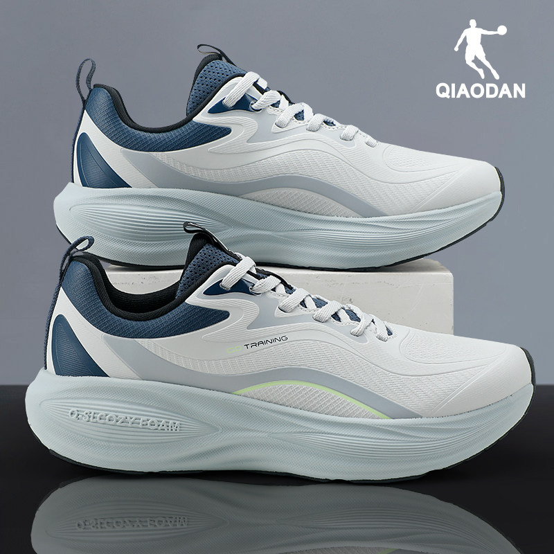 乔丹男鞋跑步鞋轻便减震透气耐磨防滑系带休闲健步运动鞋适行2.0