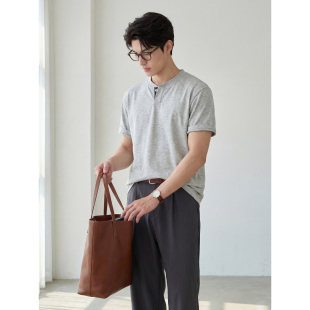 休闲风亨利领T恤衫 上衣男夏时尚 简约百搭撞色一粒扣领口短袖 LUUD