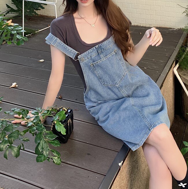 夏季女装爆款牛仔背带短裙连衣裙设计款吊带短裙收腰修身型百搭