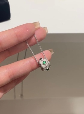 未晚925纯银女祖母绿路路通项链