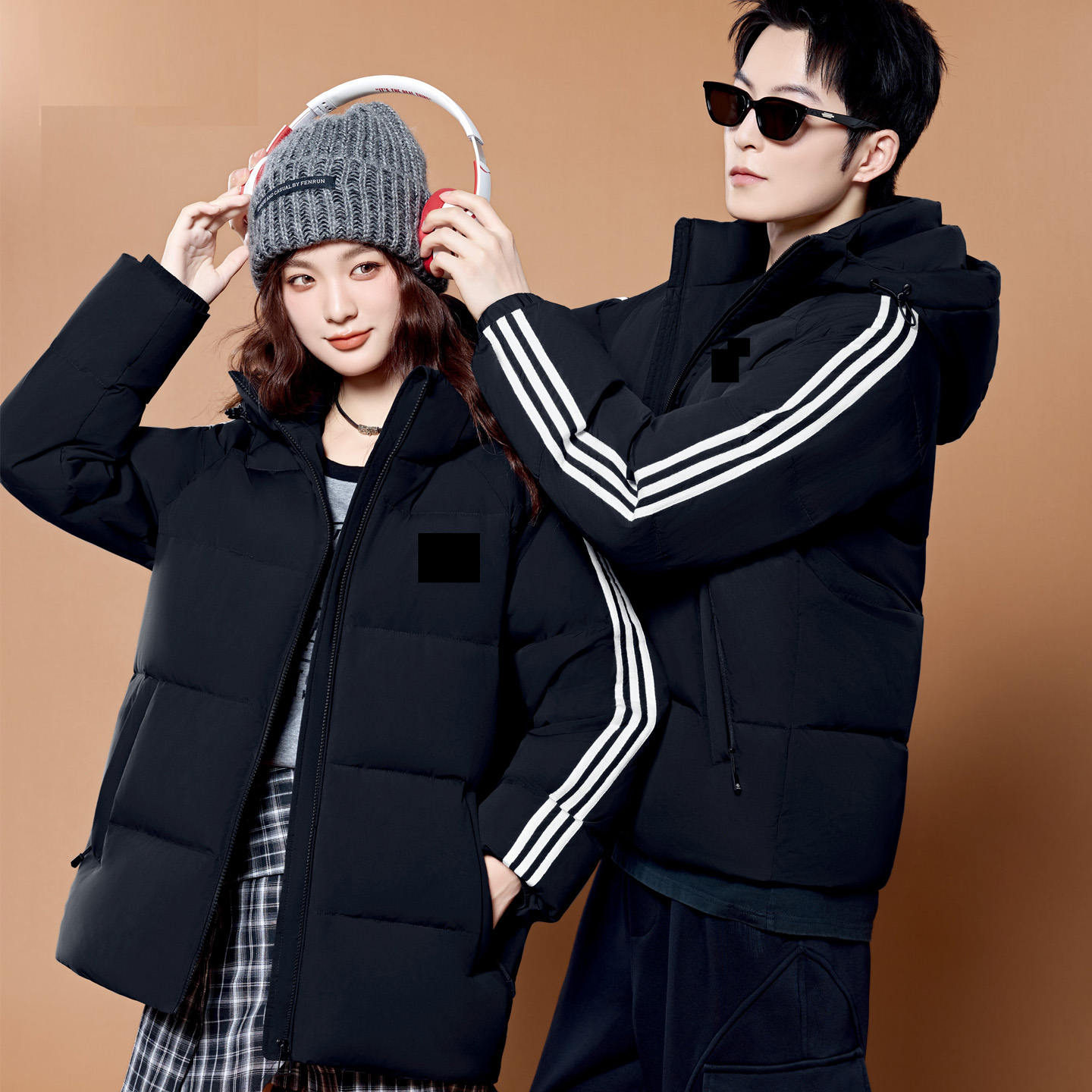 青少年情侣装羽绒服九成品翻新潮