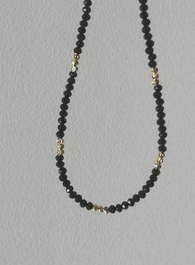 甜酷风极细项链气质百搭黑尖晶锁骨链