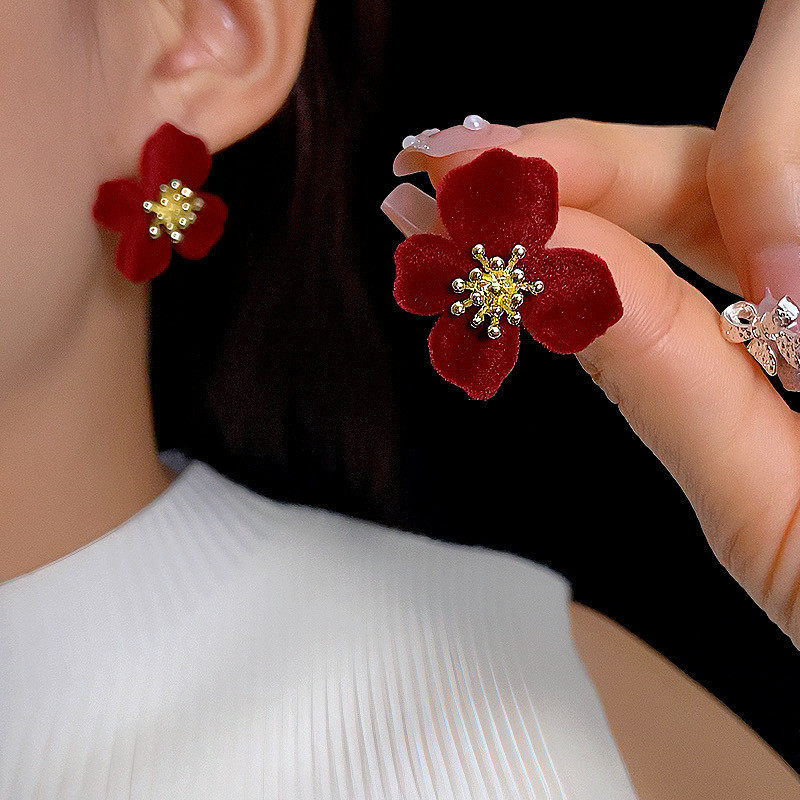 跨境新款红色幸运花朵耳钉高级感轻奢约会耳饰小众时尚气质饰品女,饰品/流行首饰/时尚饰品新,耳钉,淘宝优惠券,粉丝福利购,淘宝优惠卷