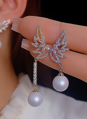 S925银针不对称天使翅膀镶嵌锆石新款气质氧化锆zirconia耳饰女