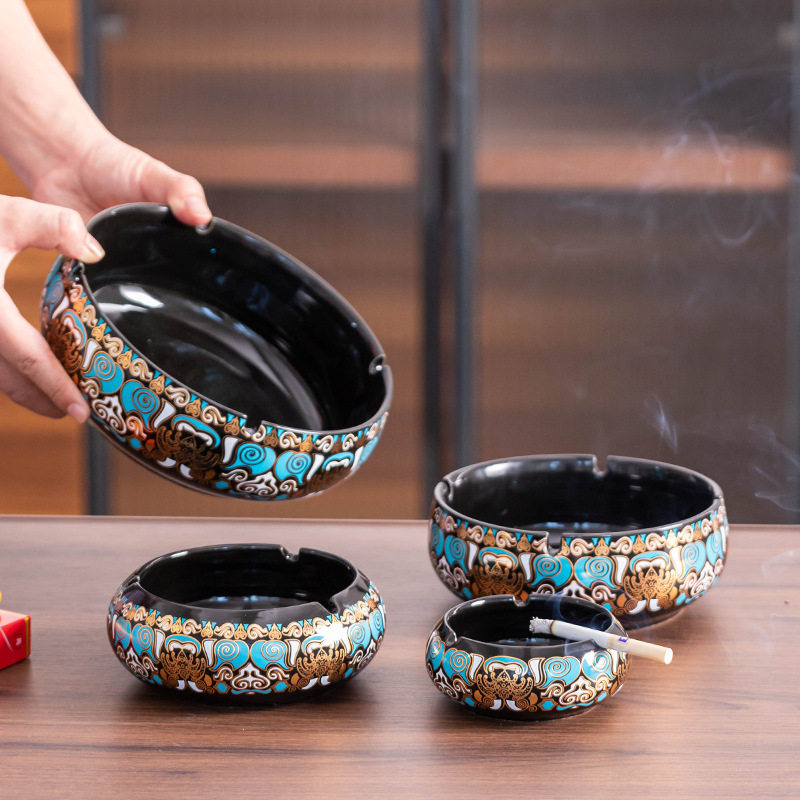 烟灰缸陶瓷大号饕餮纹高级感轻奢家用复古中式客厅办公室桌面烟缸