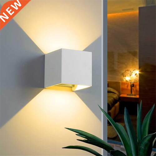 7/12/20W Cuble Adjustable Outdoor Waterproof LED Wall Light