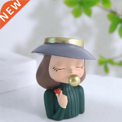 Sturdy Durable Exquisite Details Plant Holder Resin