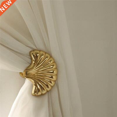 Designer Shell Shpe Brss Vintge Curtin Hook rt Brss