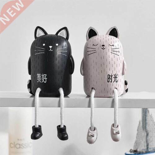 2pcs/set Cute Animals Style Creative Wall Hanging Foot Doll
