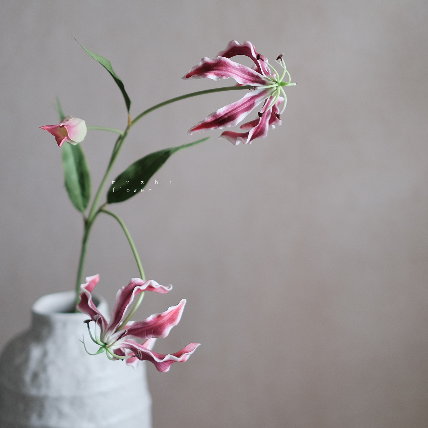 手感保湿粉紫色火焰嘉兰百合轻奢客厅插花家居样板间软装花艺摆件