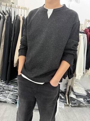 撞色拼接假两件卫衣男2025新款秋季设计感V领针织打底衫男款上衣