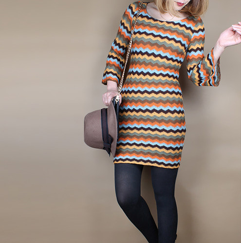 春装新款蕾丝条纹紧身连衣裙清仓