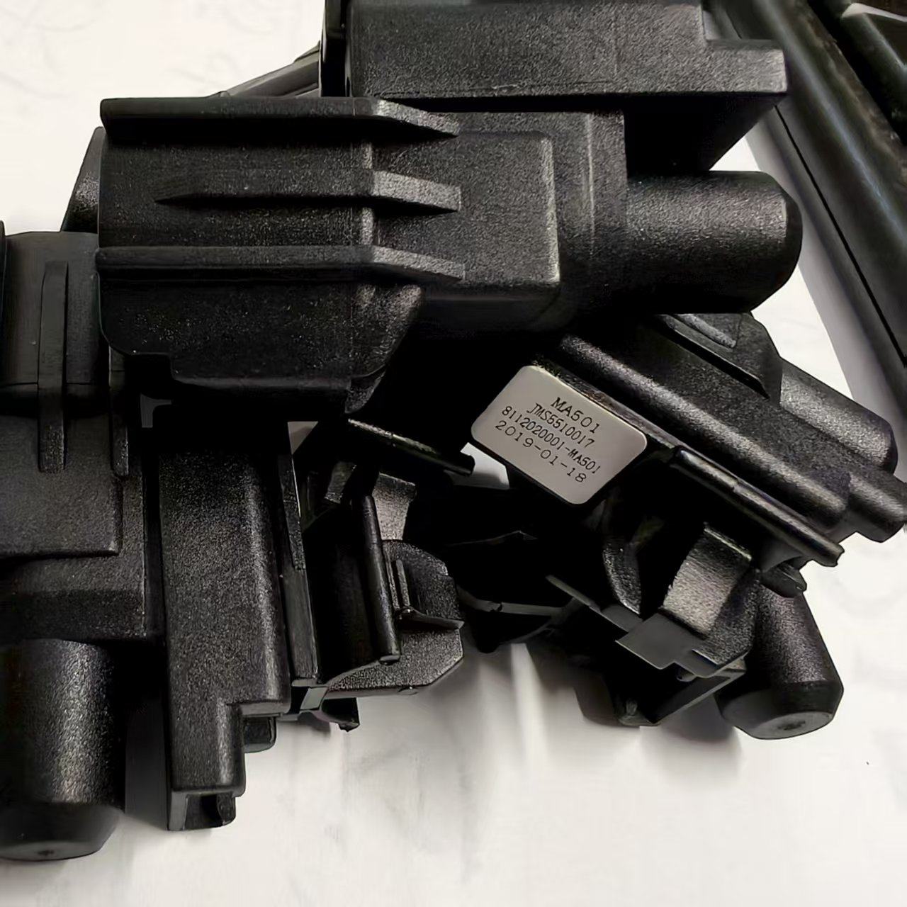 铃木新维特拉锋驭启悦天语雨燕室外温度传感器汽车传感器原厂配件