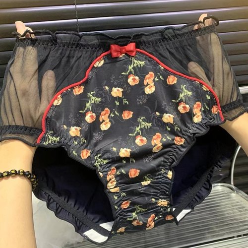 25新款国风大码内裤女士中高腰林梦雪碎花网纱丝滑缎面性感三角裤