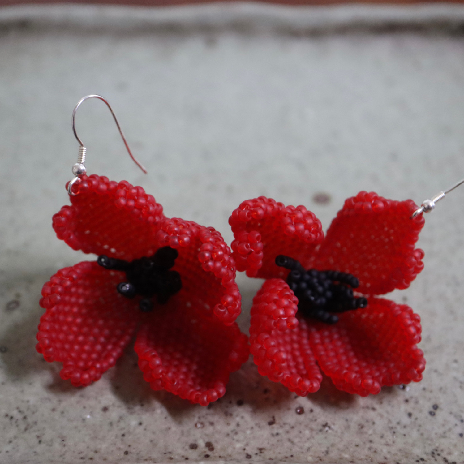 Poppy Handmade beading toho 手工编织米珠立体罂粟花耳环耳夹