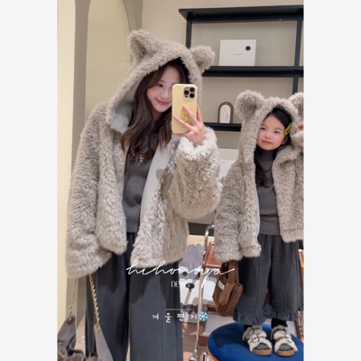 Spring韩国童装2025年秋冬新款亲子羊羔毛仿皮草外套女童连帽衣服
