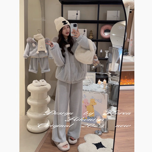 2024冬季 亲子款 新款 韩版 蓝色毛绒休闲羽绒毛领套装 Spring韩国童装