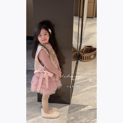 Spring韩国童装2025年冬季新款宝宝新年穿新中式宋锦精致提花马甲