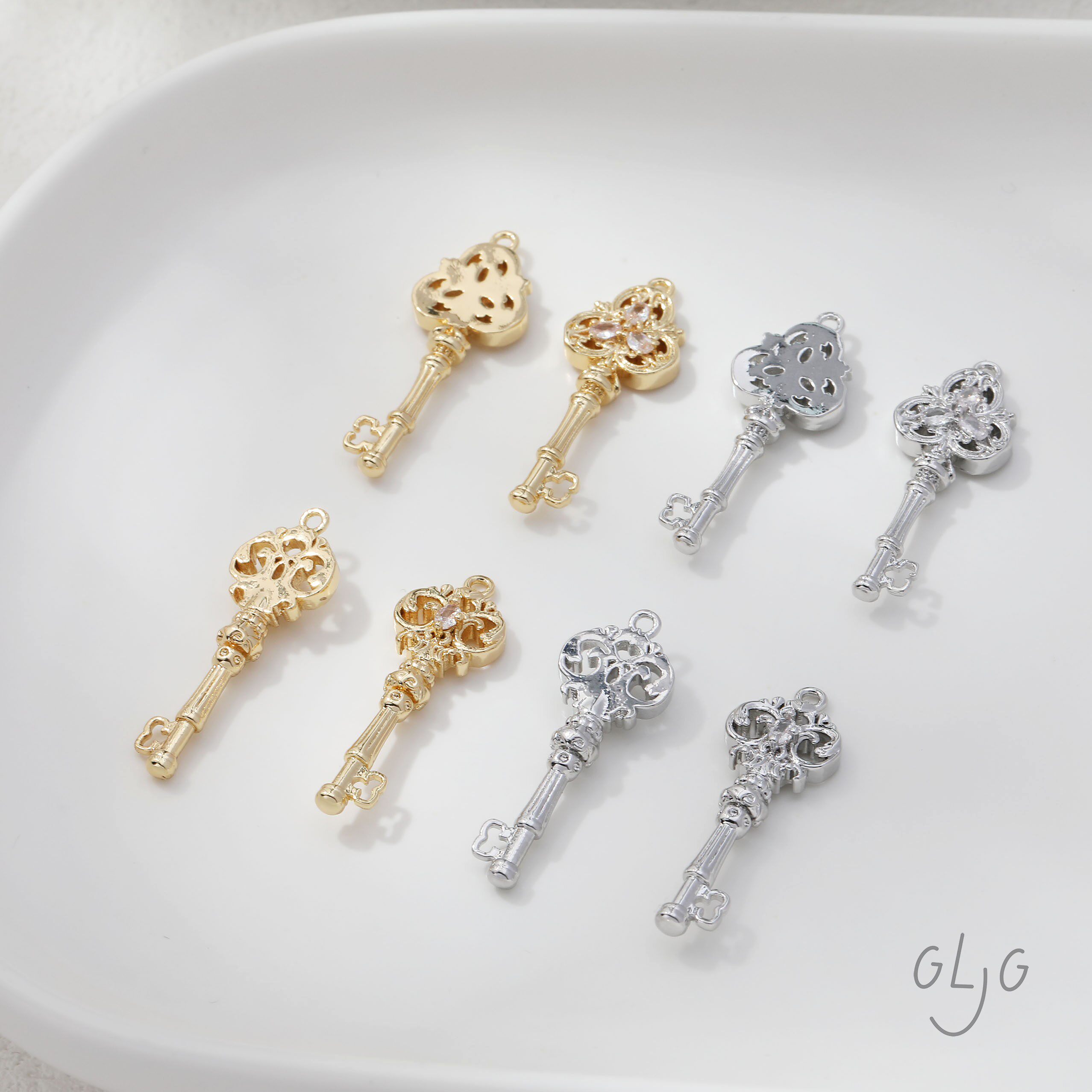 14K电镀真金镶锆哥特风复古钥匙吊坠diy手作项链耳饰材料配件图片