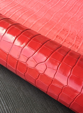 G11329意大利托斯卡纳红色竹节1.2挺鳄鱼纹头层牛皮手工DIY皮料