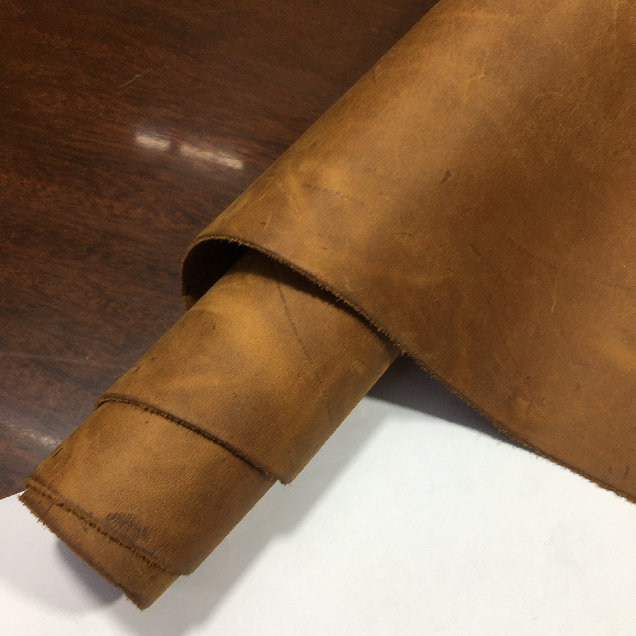 疯马油蜡头层牛皮2.2适中微挺真皮鞋靴箱包皮具手工DIY皮料