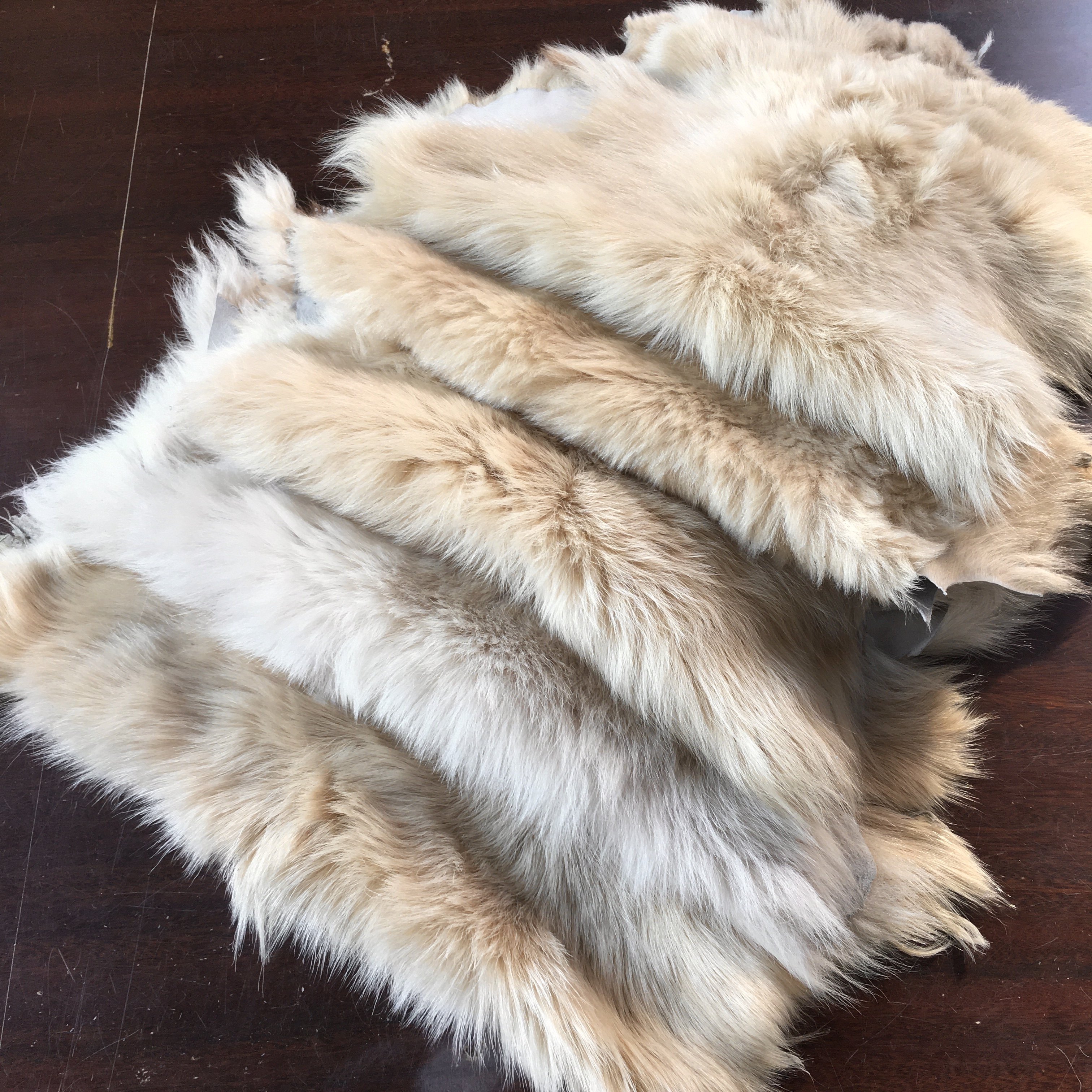 yg532每张不一样天然原色羊羔毛皮毛一体真皮扶手箱垫手工DIY皮料