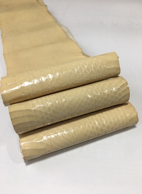 tzp148黄色蛇皮皮料真皮手工DIY面料镶嵌饰品整条卖宽10-12cm