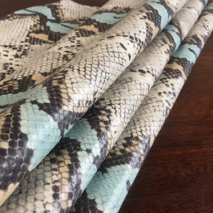 F5277蟒蛇纹羊皮真皮手工DIY皮料1-1.2mm软