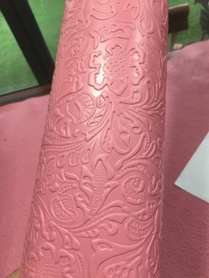 TC3013粉色唐草花纹头层牛皮真皮皮料1.2mm微挺箱包鞋靴皮具面料