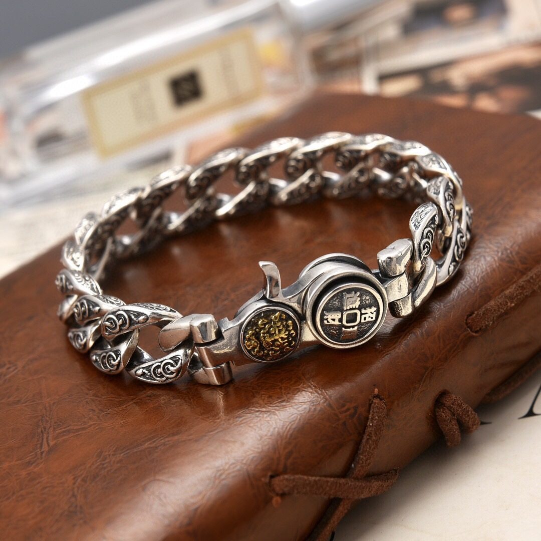 新品新款手链复古做旧貔貅个性手链宽手环男士大方