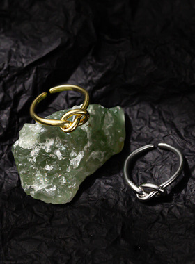 新品随形缠绕交叉戒指个性冷淡风