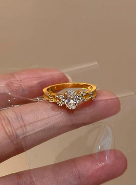 新品金色拉丝满天星戒指复古轻奢