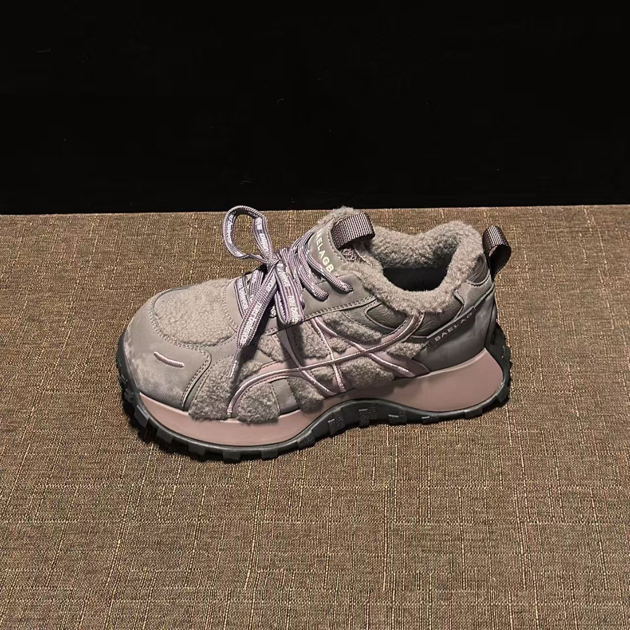 冬季加绒毛毛鞋真皮厚底