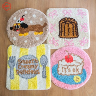 CreamyMarket可口奶油小狗坐垫可露丽蛋糕可爱植绒地垫餐厅咖啡店