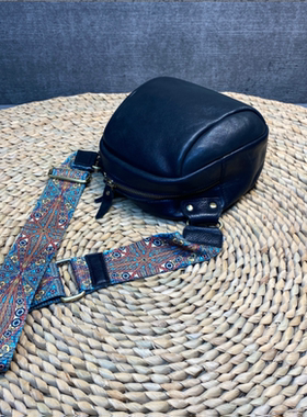 百格2026新款真牛皮优雅复古女包单肩斜挎休闲时尚百搭大容量女包