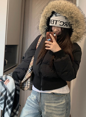 黑色显瘦毛领连帽棉服2025秋冬新款保暖防风百搭气质保暖外套女装