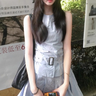 2025新款 独特漂亮吊带掐腰连衣裙夏女设计感收腰显瘦背心a字裙子