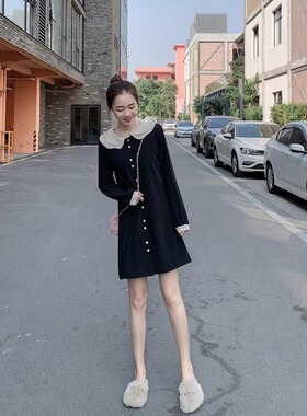 法式小黑裙女春秋装新款复古裙子中长款黑色娃娃领长袖衬衫连衣裙